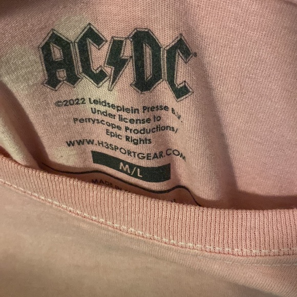 Long sleeve  graphic tee - Picture 2 of 2